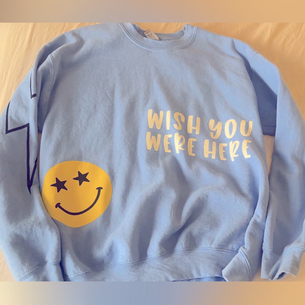 LIGHTING BOLT SMILE CREWNECK